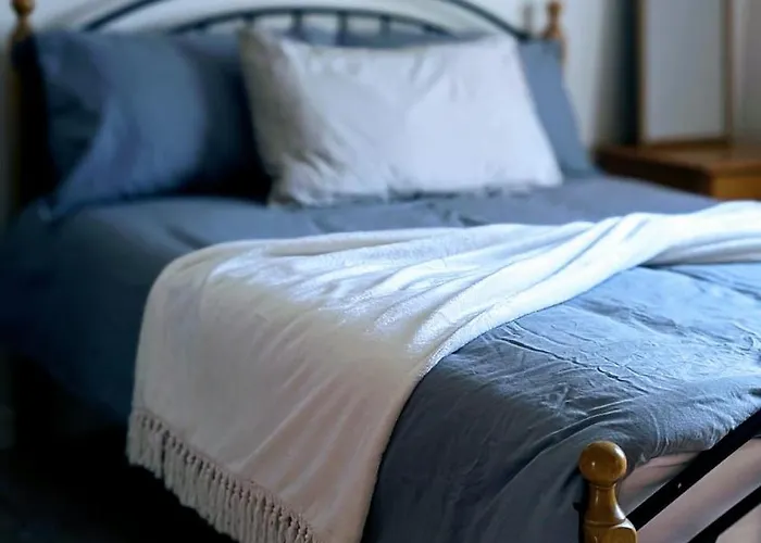 Crescent Mall * Wexford